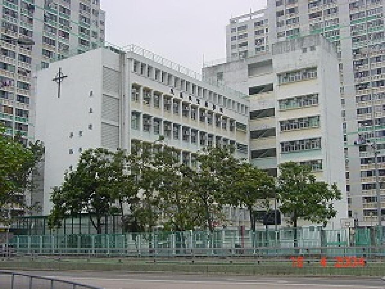2004年聖華學校